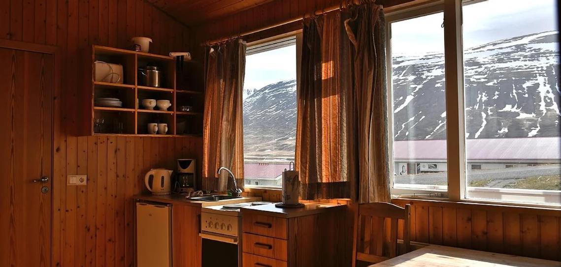 Kaffi Holar Cottages And Apartments Saudarkrokur Екстер'єр фото